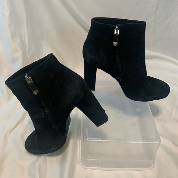 Vince Camuto suede heeled boots size 7 1/2 - Picture 1 of 10